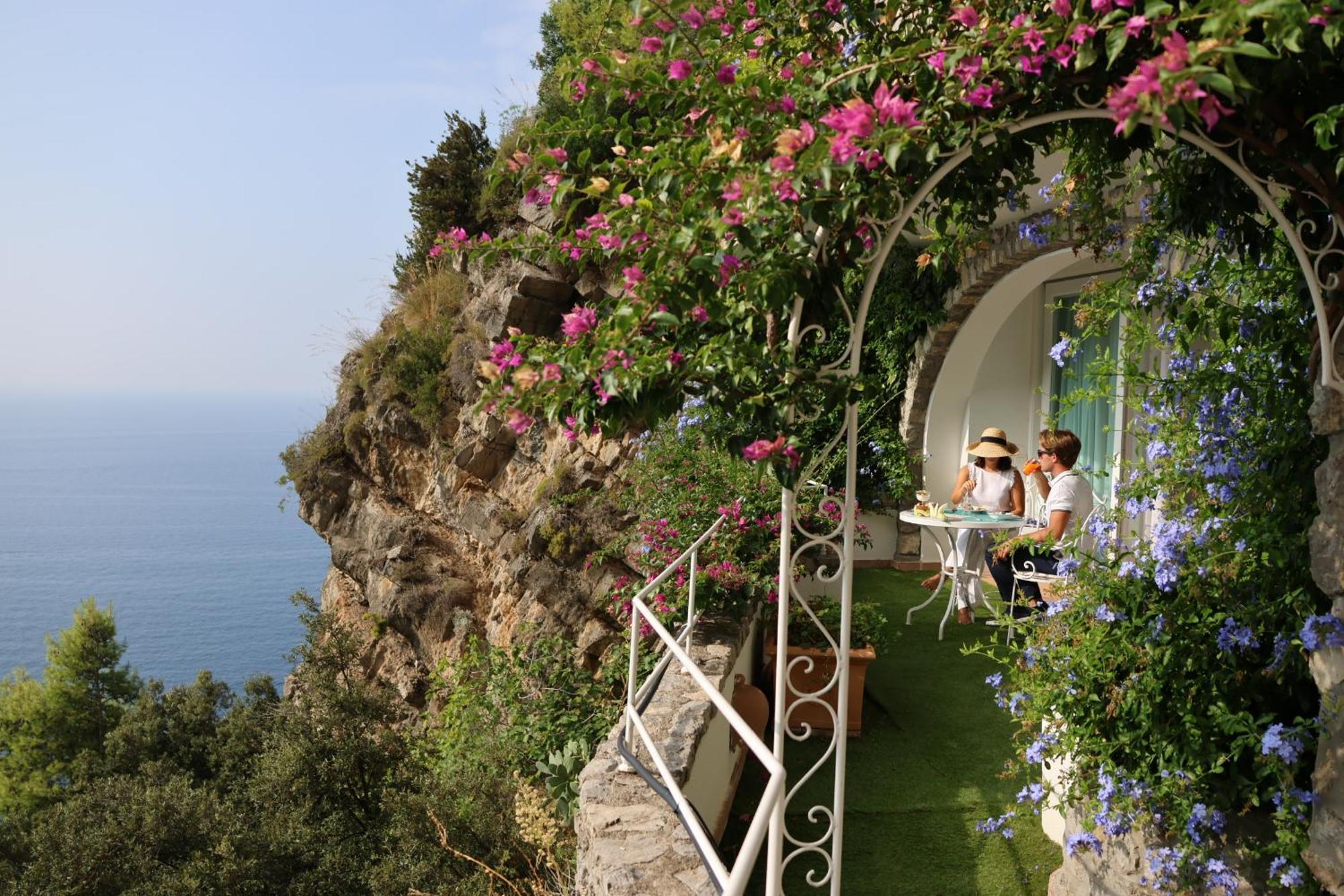 Hotel Piccolo Sant'Andrea Praiano Exterior foto