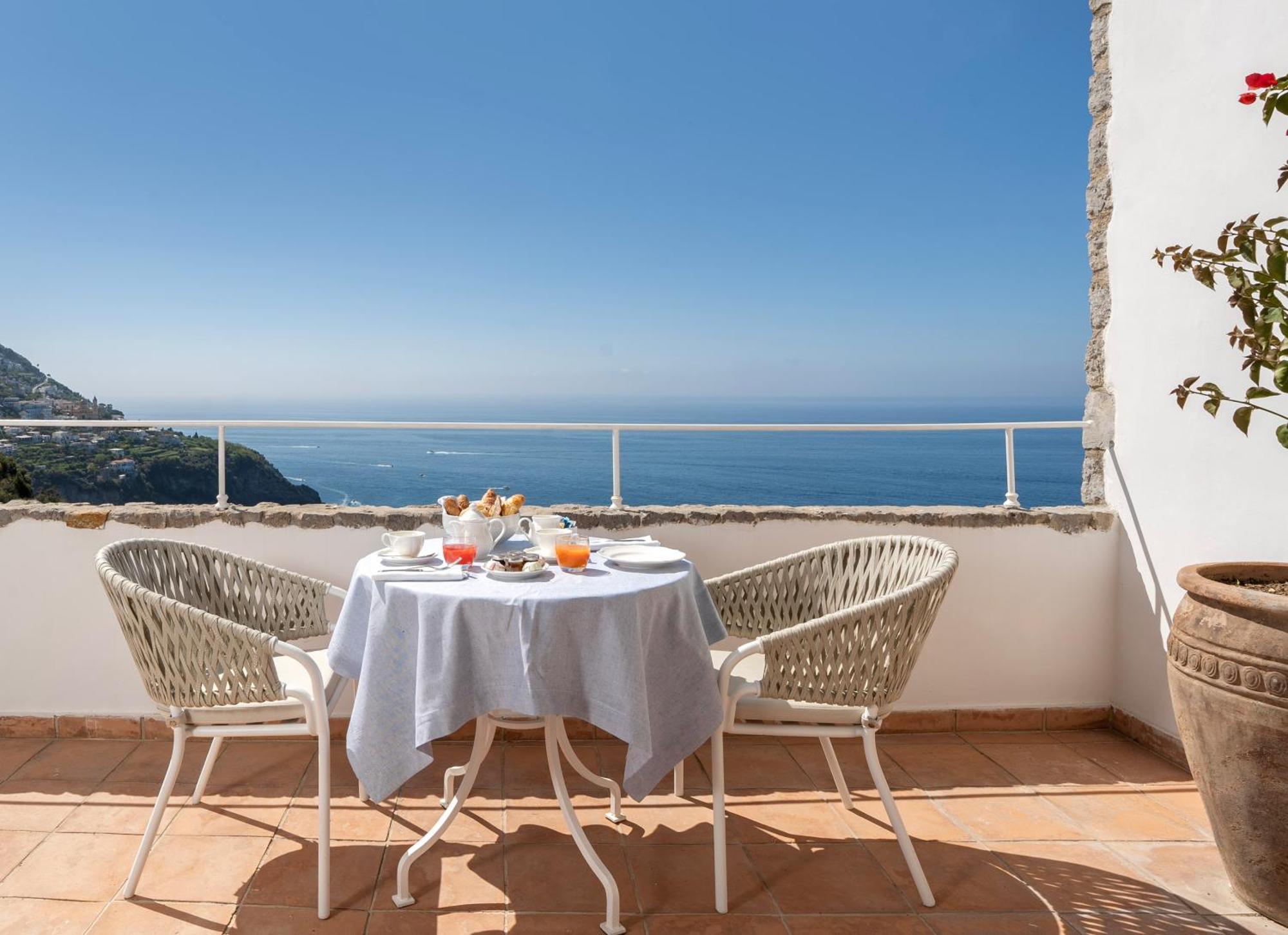 Hotel Piccolo Sant'Andrea Praiano Exterior foto